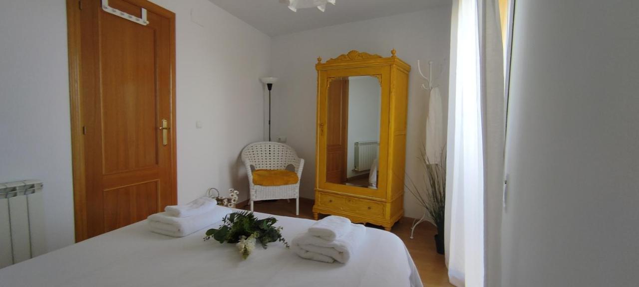 La Casa De Fuentetoba Villa Eksteriør billede